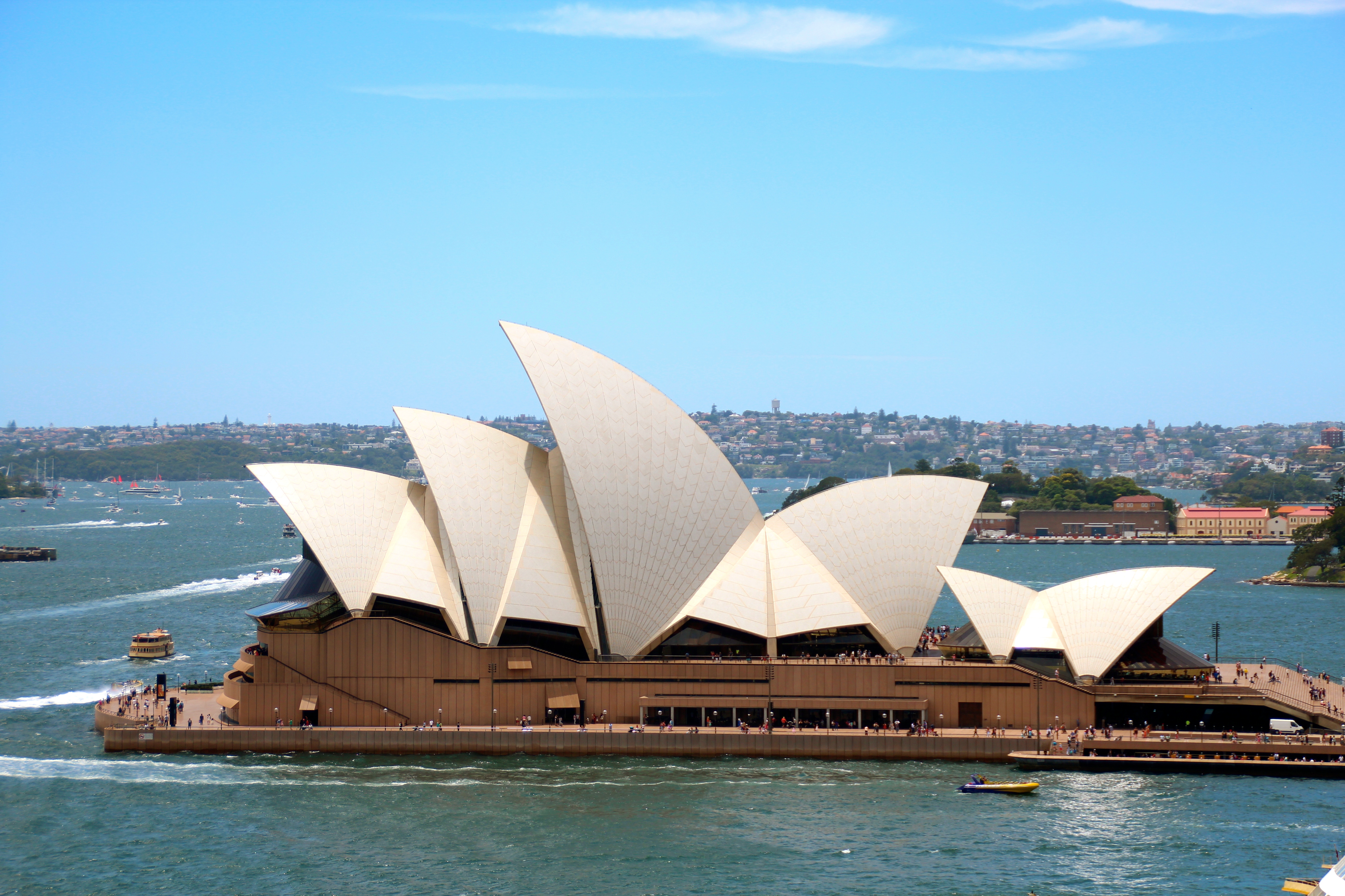 when was the sydney opera house built